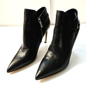 NEW Sam Edelman Fiora Size 9 Black Leather Pointed Toe Heeled Ankle Bootie